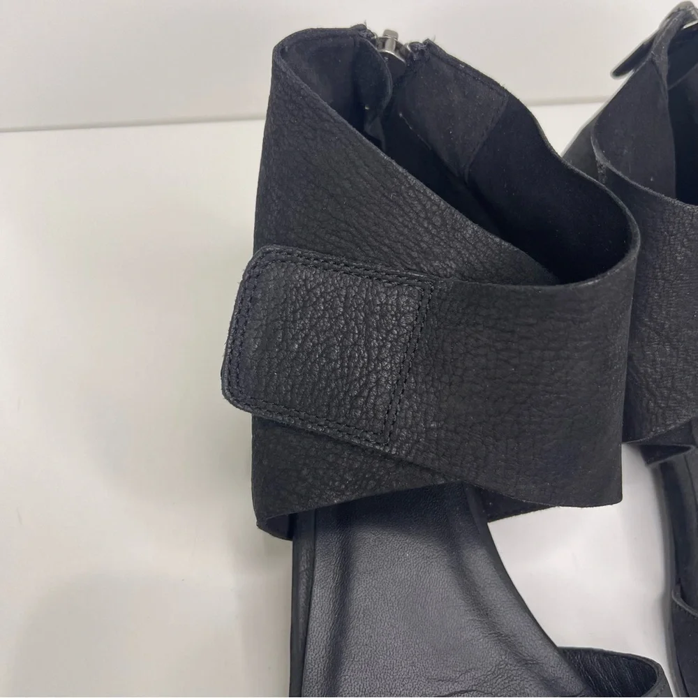 Eileen Fisher Women’s 7.5 Black Tumbled Nubuck‎ Suede Pointed Toe Strap Shoes